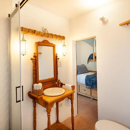 The Indigo Windmill Retreat, Peniche ヴィラ