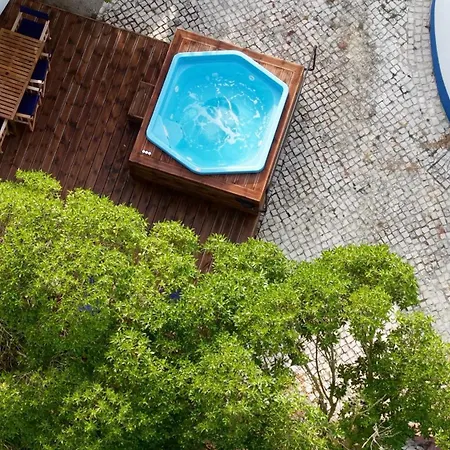 The Indigo Windmill Retreat, Peniche